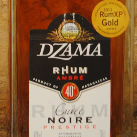 Rhum Dzama Cuvée Noire Prestige étiquette