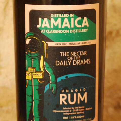 The Nectar Of The Daily Drams Jamaica Unaged Clarendon MLC 70cl 59%Vol etiquette